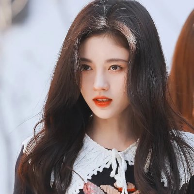 不让女儿上桌就都别吃